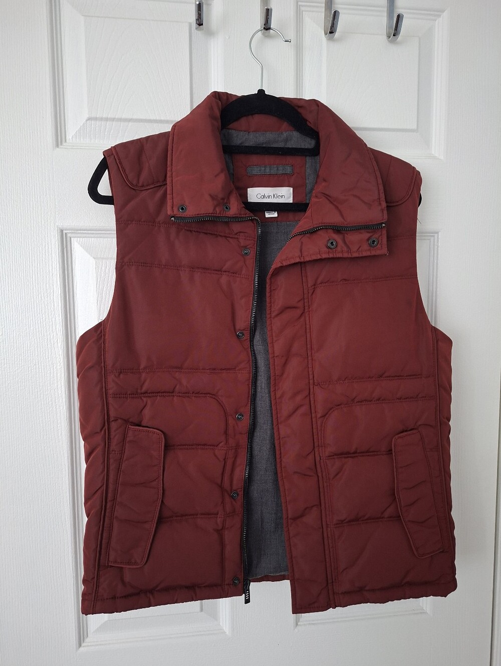 Calvin Klein Men's Maroon Quilted Puffer Vest